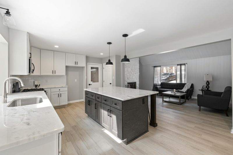 So schaffen Sie mehr Stauraum in kleinen Wohnungen